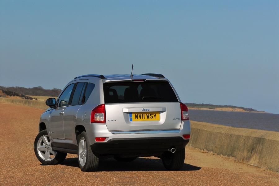  Jeep Compass 2011 года  (UK) (фото 6 из 27)